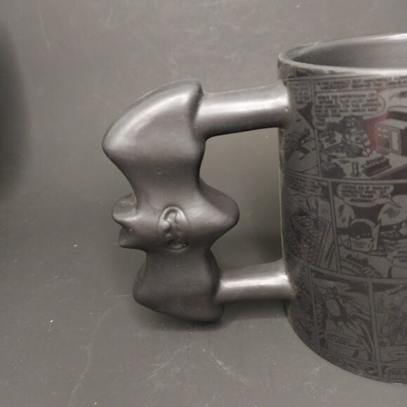 DC Comics Batman Batarang Mug - Picture 5 of 10
